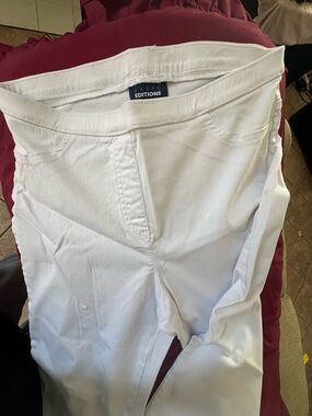 Basic Editions White Skinny Jeans for Women